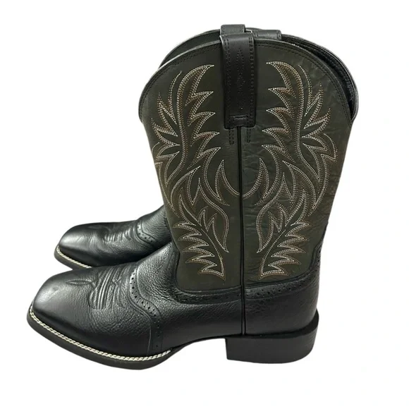 Brand New ARIAT Leather Cowboy Boots in Black Deertan Size 11